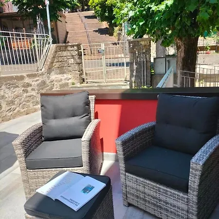 Lägenhet La Chicca Piccola Casina In Affitto Nel Borgo Antico Di Bo Gaggio Montano